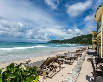 Sebastian's on the Beach - West End