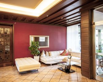 هوتل فرانزيسكانر - ورزبورغ - غرفة معيشة