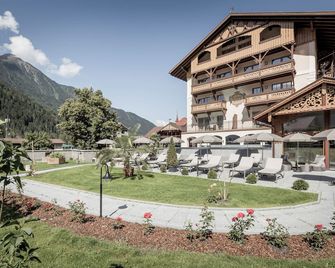 Posthotel Kassl - Oetz - Edificio