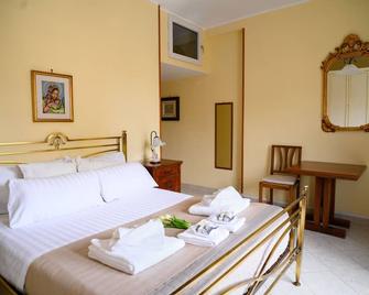 Relaxing House - Lido di Ostia - Sypialnia