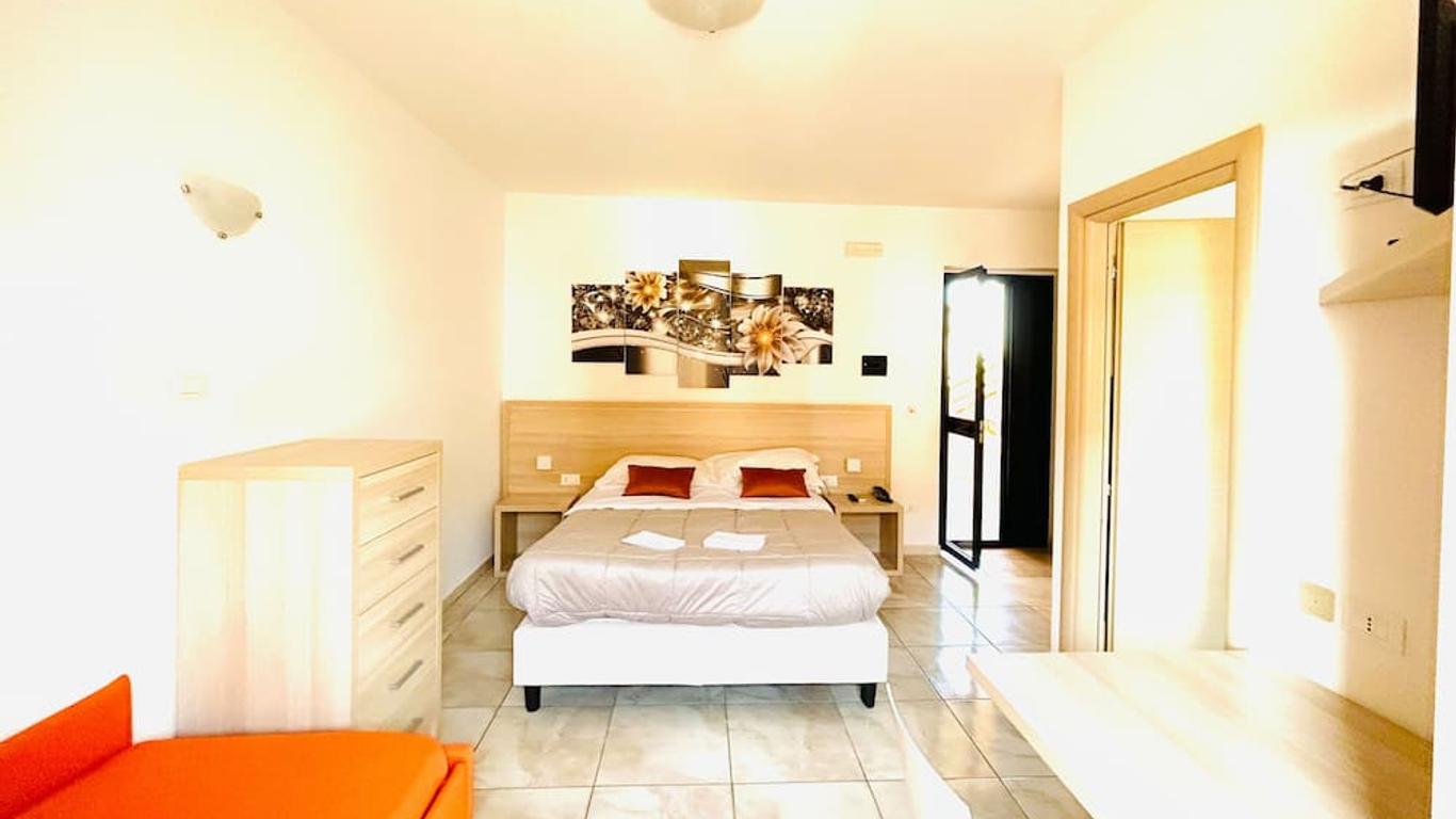 Park Village Hotel