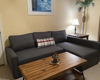 Blue Paradise 101A 1/1 - Palatka - Living room