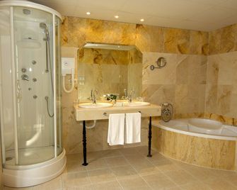 Hotel Domus Selecta Finca Eslava - Antequera - Bathroom