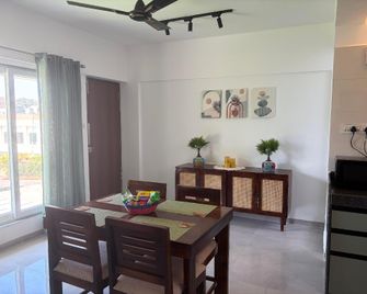 Sukoon by the sea - Murud - Dining room