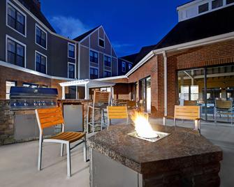 Homewood Suites by Hilton Chicago-Lincolnshire - Lincolnshire - Building