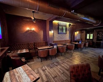 Hotel Alka Residency - Thane - Lounge