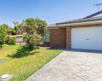 Quiet and Private Duplex - Old Bar - Vista del exterior