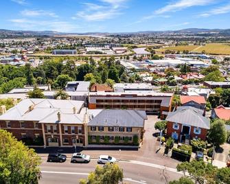 Coach House Launceston - Launceston - Edificio