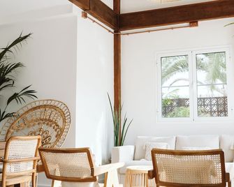 Arena Wave Hostel - Corralejo