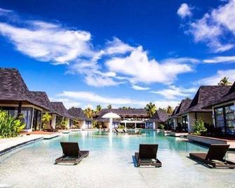 Siargao Bleu Resort And Spa - General Luna - Басейн