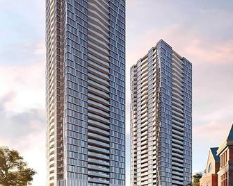 High Rise 1BR Condo w Balcony & Beautiful Views - Kitchener - Building