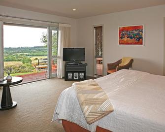 Sugarloaf Lodge - Matakana - Bedroom