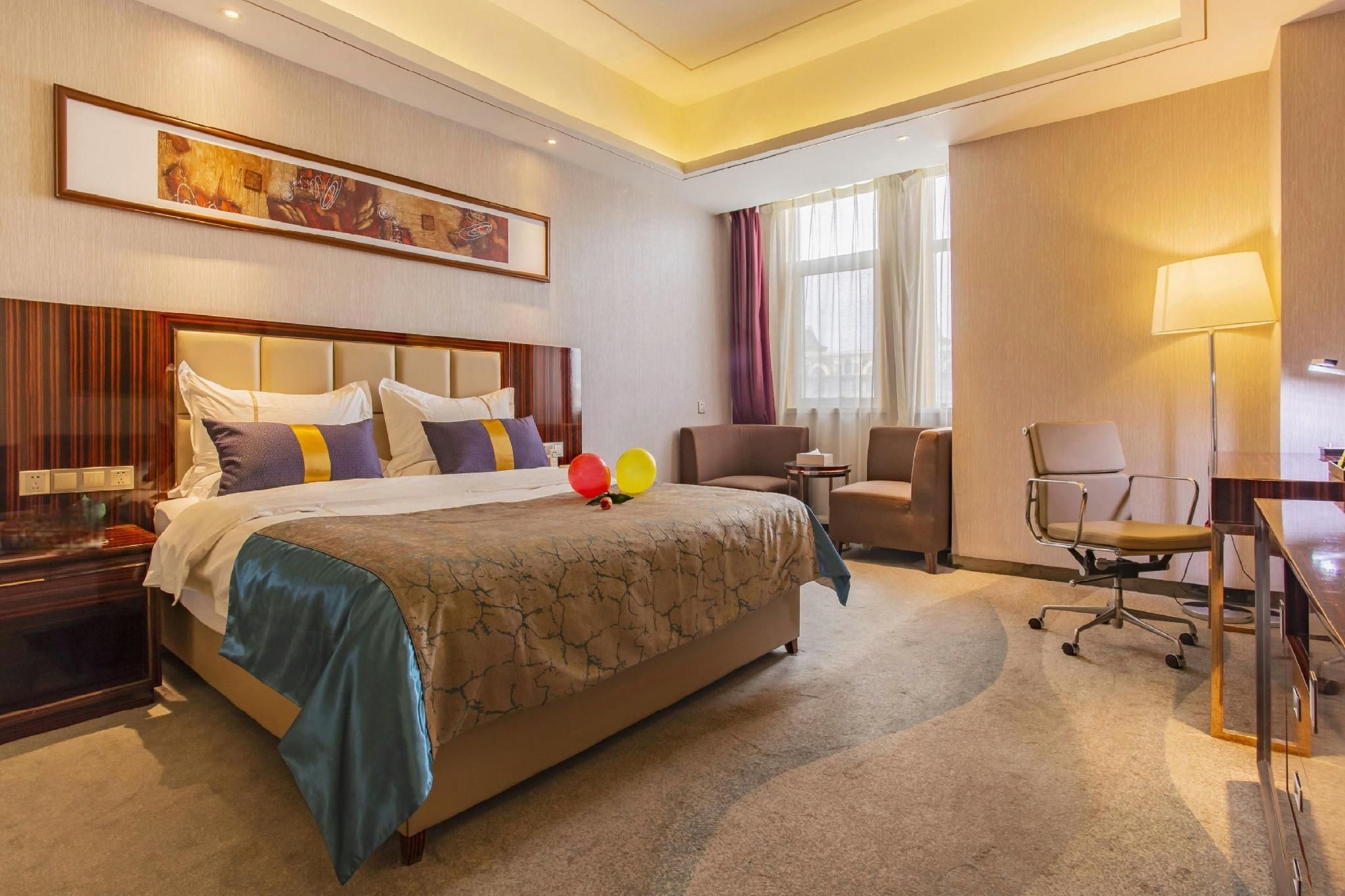 New Silk Road International Hotel - Xining - Camera da letto