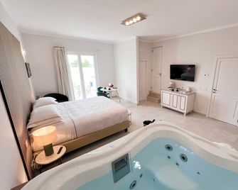 Dimora Bianca Luxury - Triggianello - Makuuhuone