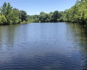 LAKE retreat! Private lake w/all comforts of home! Close to KC! - Strasburg - Outdoors view