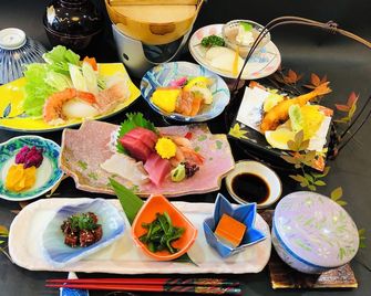 Hotel Nagisaya - Nachikatsuura - Food