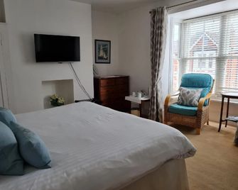 Endeavour House - Cowes