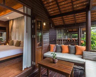 Samui Paradise Chaweng Beach Resort - Ko Samui - Living room