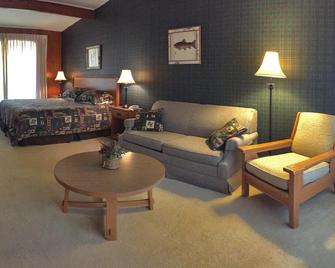 Birchwood Inn - Harbor Springs
