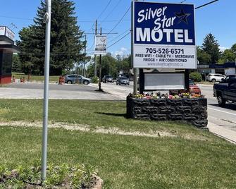 Silverstar Motel - Midland - Outdoor view