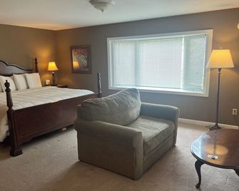 ذا فيرمونت إن - ميندون - غرفة نوم