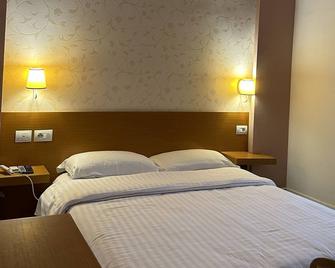 Al Bon Park - Berat - Habitación