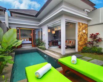 Maharaja Villas Bali - Chse Certified - Kuta - Pool