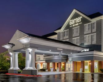 Garner Hotel Evansville East By IHG - Evansville - Building