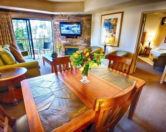 Perfect Ski Vacation Rental At The Ridge Pointe Resort - Stateline - Essbereich