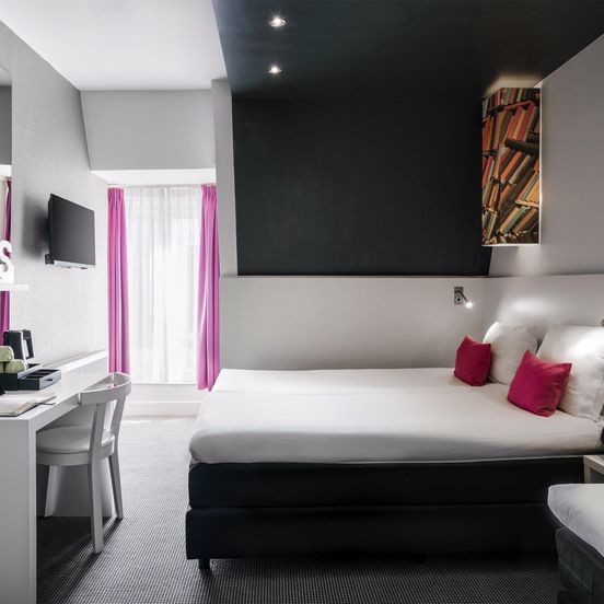 ibis Styles Amsterdam Amstel image 1