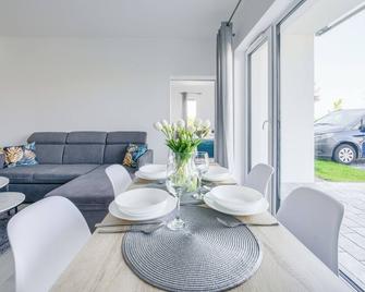 Sloneczne Osiedle - Ustronie Morskie - Dining room