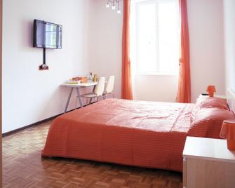 B&B Trieste Plus - Triest - Schlafzimmer