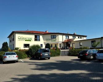 Panorama Hotel Am Frankenstein - Bad Salzungen - Building