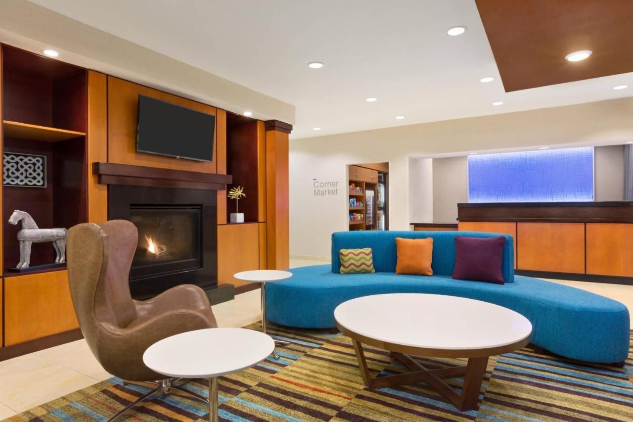 Comfort Inn & Suites Houston North - Spring