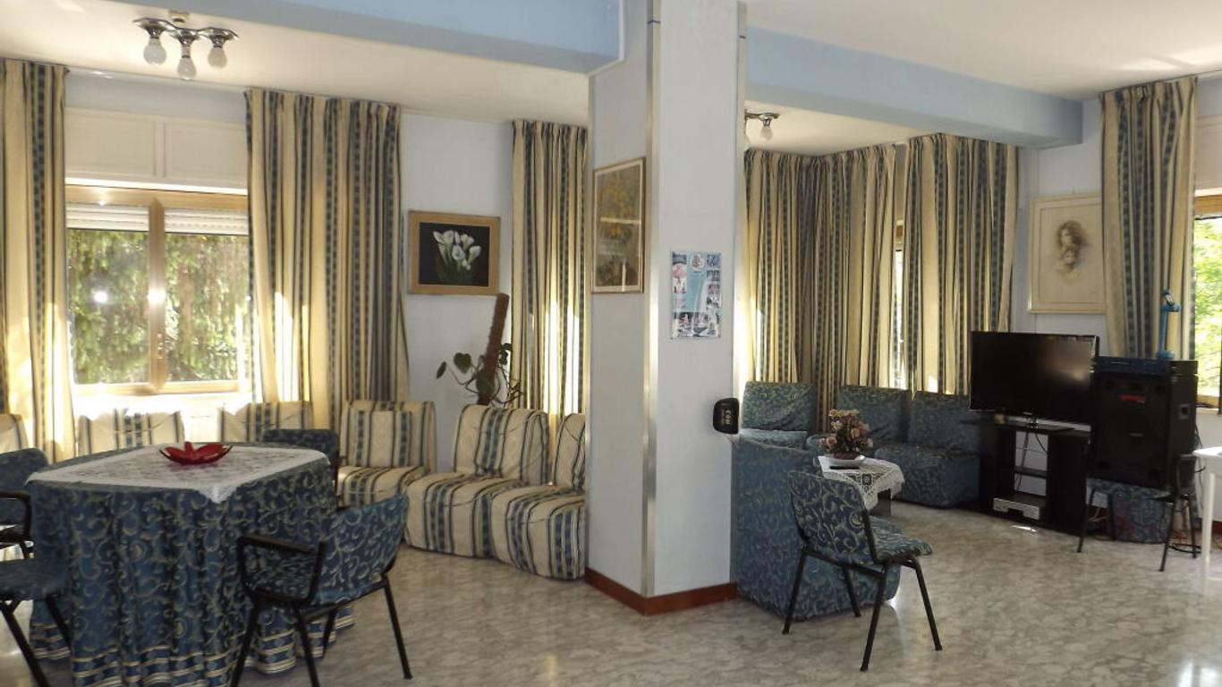 King Hotel