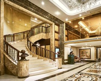 Windsor Plaza Hotel - הו צ'י מין סיטי