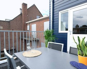 Fantastic 90m2 Two-Bedroom Apartment Wit - Tiel - Balcony