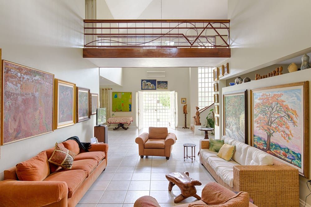 Spacious Art-Deco Guest House - Kingston - Lobby