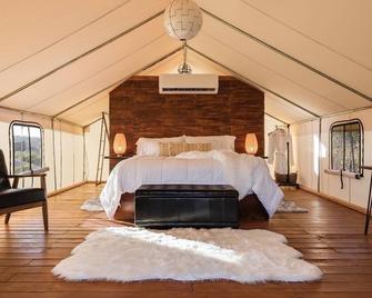 Glamping Mision Loreto - Guadalupe - Bedroom