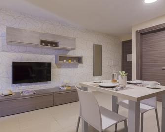 Blubay Apartments by ST Hotels - Gezira - Sala pranzo