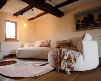 Ferienhaus Sterntaler mit Sauna - Schwalmstadt - Wohnzimmer