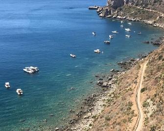 Casa Vacanze Spadafora 2 - Spadafora - Playa