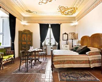 Villa Clodia Relais - Manziana - Camera da letto
