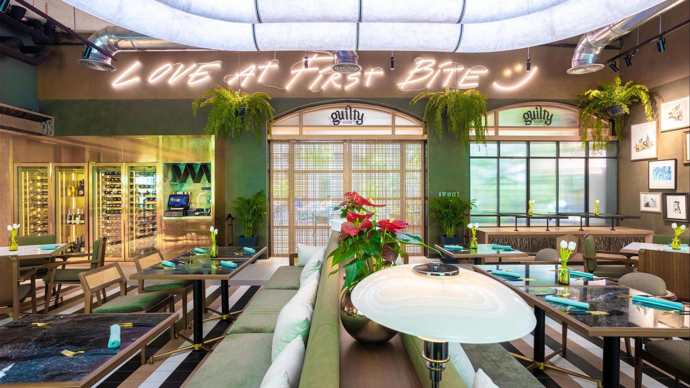 Anantara Siam Bangkok Hotel