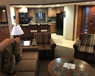 Ridge Tahoe Resort 2A, 2 master suites - Stateline - Vardagsrum