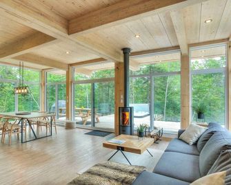New! Le Lägom-spa 10 min from Tremblant - La Conception - Sala de estar