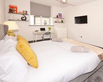 Townhouse Plus @ London Road Stoke - Stoke-on-Trent - Κρεβατοκάμαρα