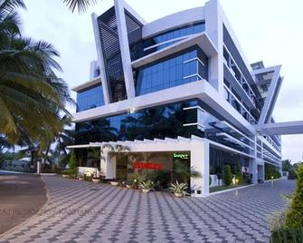 Raj Residency - Chemmaruthy - Edificio