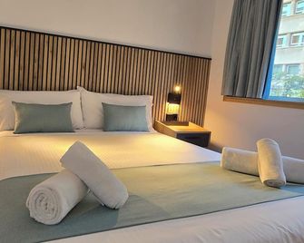 Hostal Rambla 24 by Holihome - Alicante - Soveværelse
