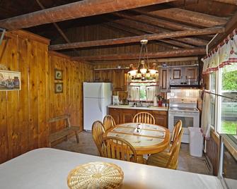 Countryside Cottages - Bartonsville - Кухня
